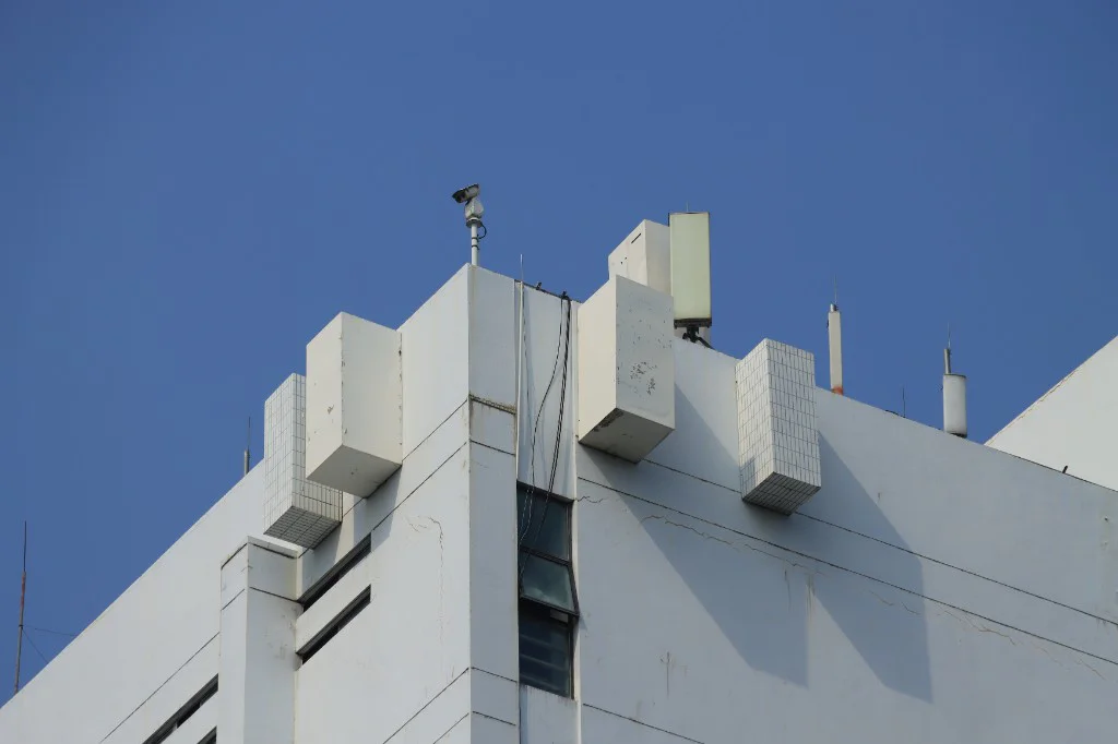 摄影作品 01：建筑与蓝天