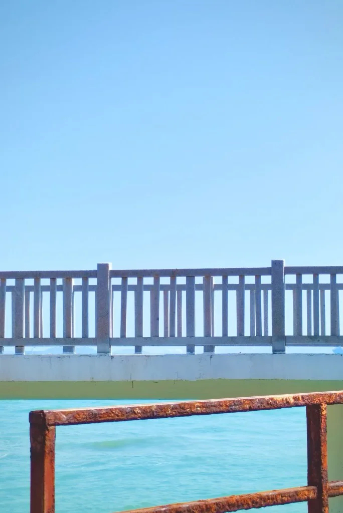 摄影作品 03：桥与海